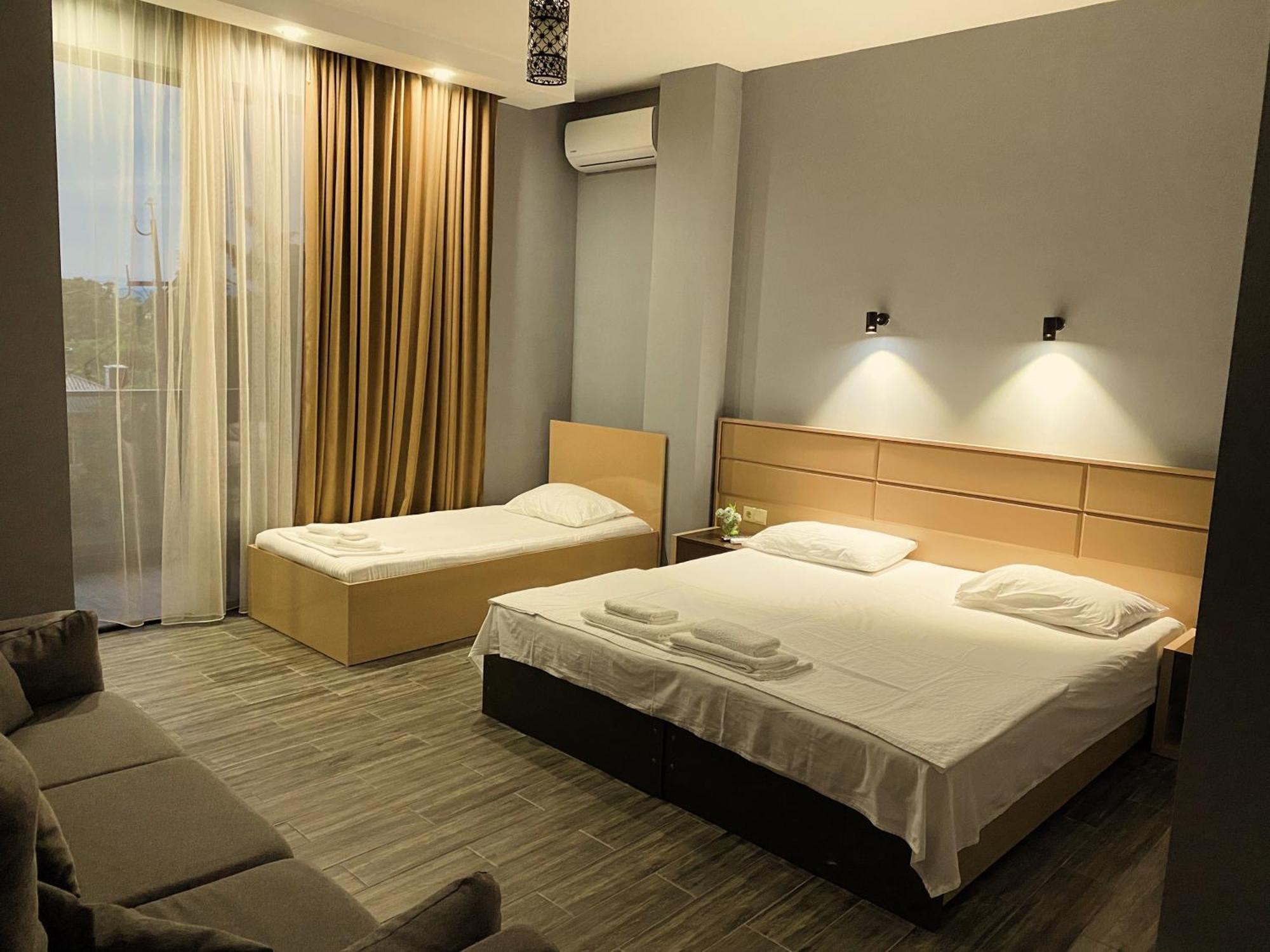 Hotel Vs Kobuleti Exterior photo